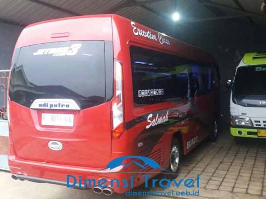 Daftar harga sewa elf di Jakarta murah terbaru